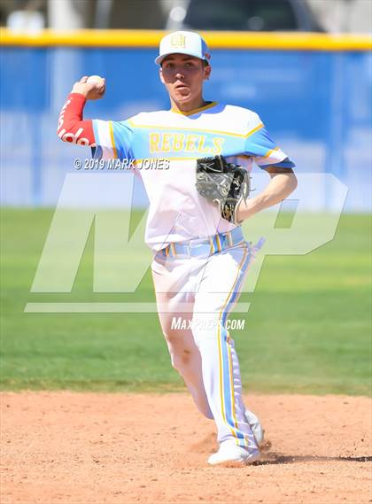 Thumbnail 1 in IMG Academy Black vs. Quartz Hill (Coach Bob Invitational)  photogallery.