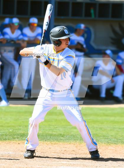 Thumbnail 3 in IMG Academy Black vs. Quartz Hill (Coach Bob Invitational)  photogallery.