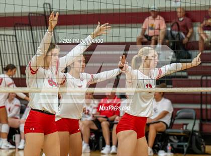 Thumbnail 3 in Dimond vs Canyon (Volleypalooza) photogallery.