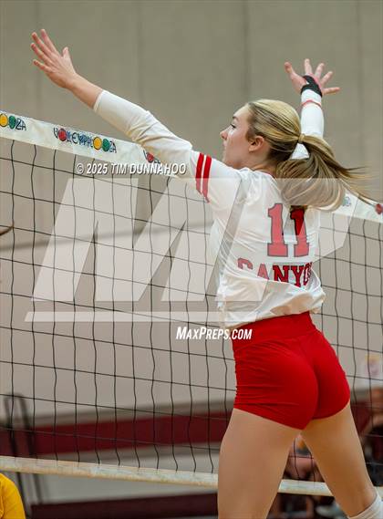 Thumbnail 3 in Dimond vs Canyon (Volleypalooza) photogallery.
