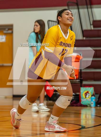 Thumbnail 2 in Dimond vs Canyon (Volleypalooza) photogallery.