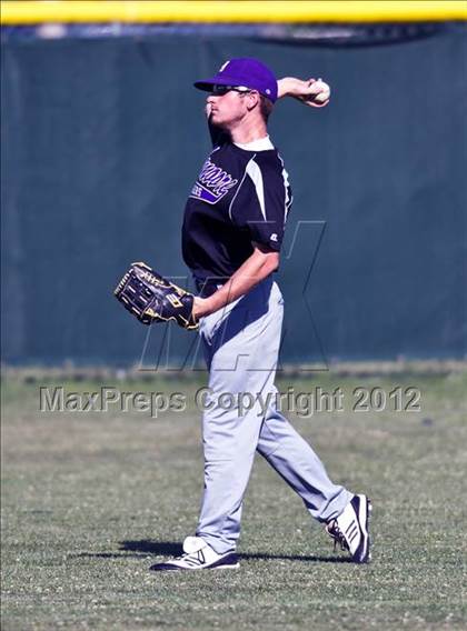 Thumbnail 1 in Lemoore @ Garces (CIF CS D3 Semifinal) photogallery.
