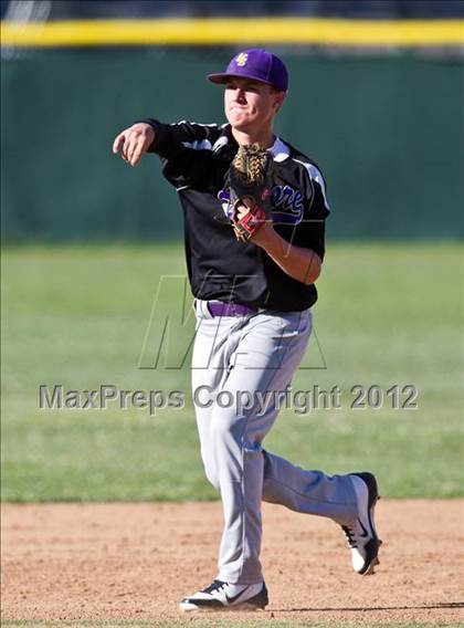 Thumbnail 3 in Lemoore @ Garces (CIF CS D3 Semifinal) photogallery.