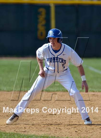 Thumbnail 1 in Glen Este @ Simon Kenton photogallery.