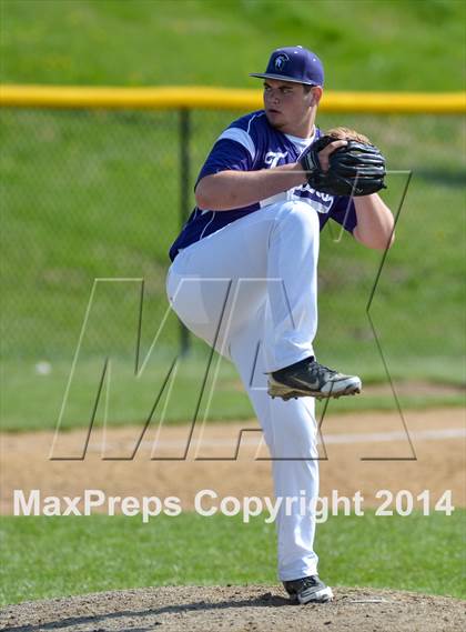 Thumbnail 2 in Glen Este @ Simon Kenton photogallery.