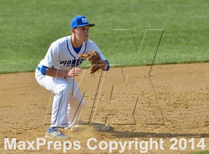 Thumbnail 2 in Glen Este @ Simon Kenton photogallery.