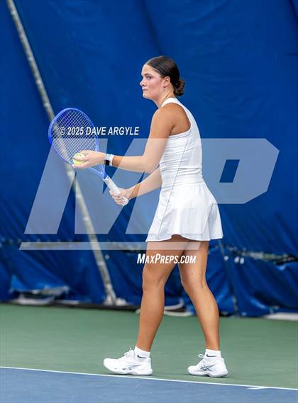 Thumbnail 1 in UHSAA 4A, 6A Semifinals photogallery.