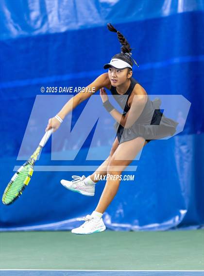 Thumbnail 1 in UHSAA 4A, 6A Semifinals photogallery.