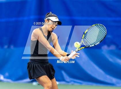 Thumbnail 1 in UHSAA 4A, 6A Semifinals photogallery.