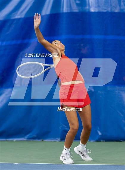 Thumbnail 2 in UHSAA 4A, 6A Semifinals photogallery.
