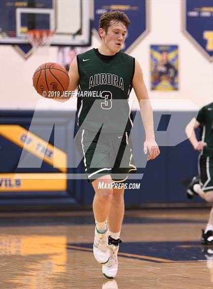 Thumbnail 3 in Aurora @ Tallmadge photogallery.