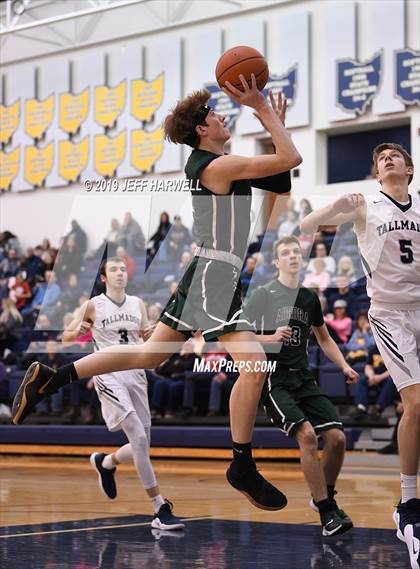 Thumbnail 1 in Aurora @ Tallmadge photogallery.