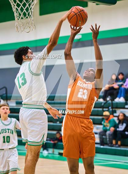 Thumbnail 3 in Scarborough vs. Austin (Houston ISD Tournament) photogallery.