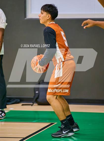 Thumbnail 3 in Scarborough vs. Austin (Houston ISD Tournament) photogallery.