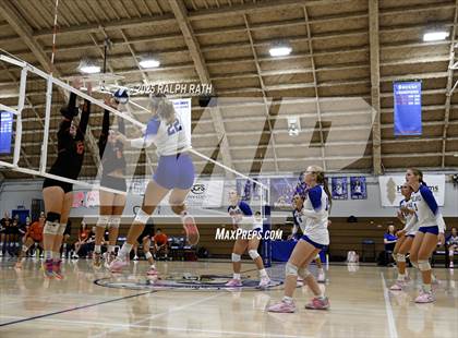 Thumbnail 3 in Chico @ Orland photogallery.