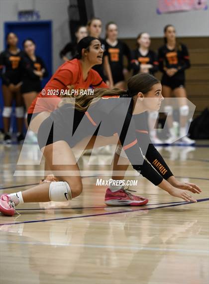 Thumbnail 1 in Chico @ Orland photogallery.