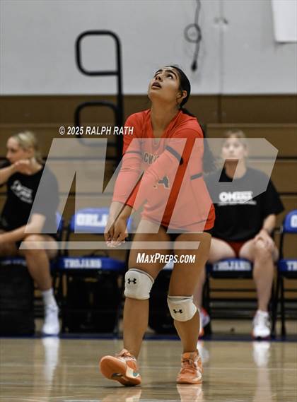 Thumbnail 1 in Chico @ Orland photogallery.