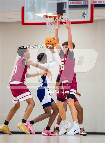 Thumbnail 3 in Mill Creek vs Discovery photogallery.