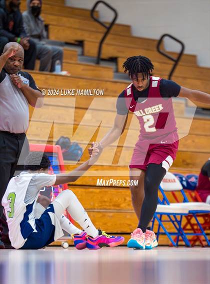 Thumbnail 3 in Mill Creek vs Discovery photogallery.