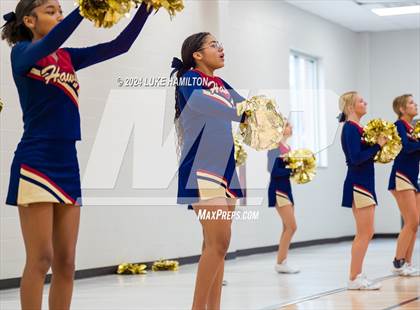 Thumbnail 2 in Mill Creek vs Discovery photogallery.