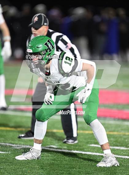 Thumbnail 3 in Highland vs. Avon (OHSAA Division 2 Regional Final) photogallery.