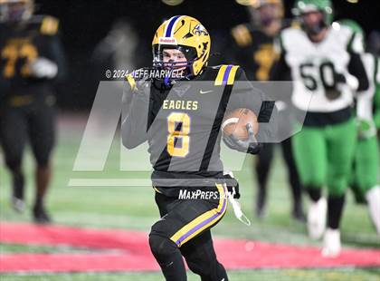 Thumbnail 2 in Highland vs. Avon (OHSAA Division 2 Regional Final) photogallery.