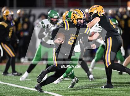 Thumbnail 1 in Highland vs. Avon (OHSAA Division 2 Regional Final) photogallery.