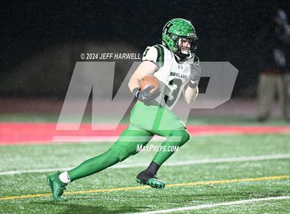 Thumbnail 1 in Highland vs. Avon (OHSAA Division 2 Regional Final) photogallery.