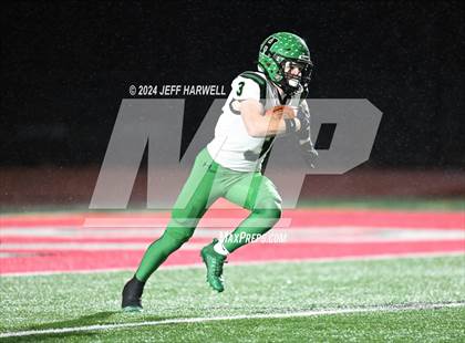Thumbnail 3 in Highland vs. Avon (OHSAA Division 2 Regional Final) photogallery.