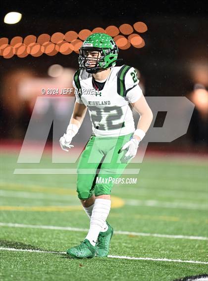 Thumbnail 3 in Highland vs. Avon (OHSAA Division 2 Regional Final) photogallery.