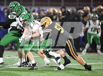 Thumbnail 3 in Highland vs. Avon (OHSAA Division 2 Regional Final) photogallery.