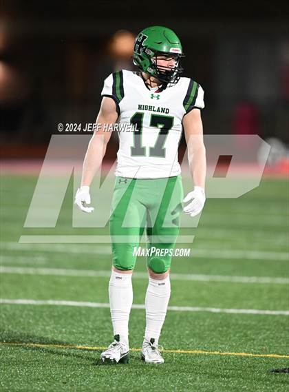 Thumbnail 1 in Highland vs. Avon (OHSAA Division 2 Regional Final) photogallery.