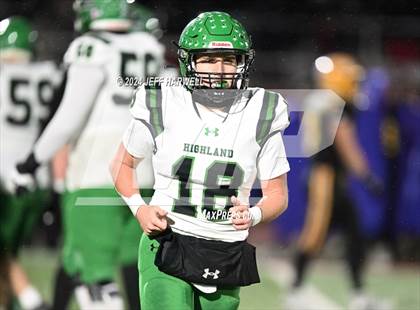 Thumbnail 3 in Highland vs. Avon (OHSAA Division 2 Regional Final) photogallery.