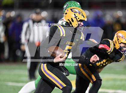 Thumbnail 1 in Highland vs. Avon (OHSAA Division 2 Regional Final) photogallery.