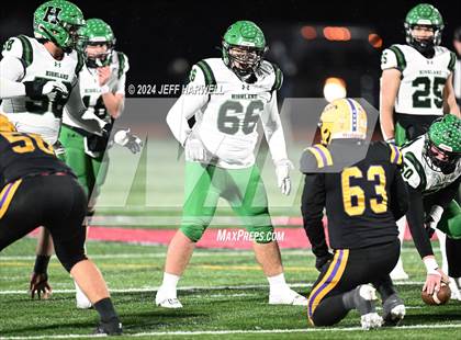 Thumbnail 3 in Highland vs. Avon (OHSAA Division 2 Regional Final) photogallery.