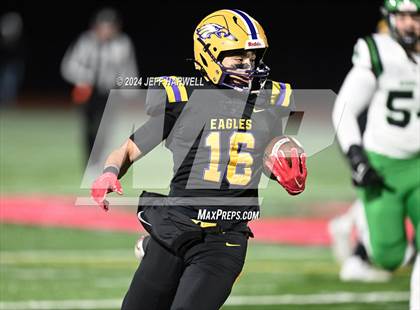 Thumbnail 3 in Highland vs. Avon (OHSAA Division 2 Regional Final) photogallery.