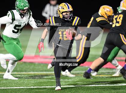 Thumbnail 1 in Highland vs. Avon (OHSAA Division 2 Regional Final) photogallery.