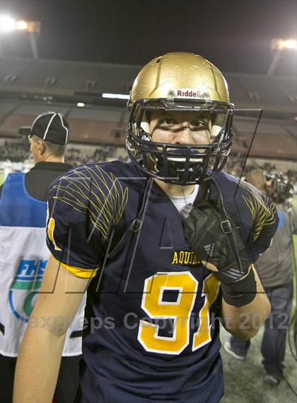 Thumbnail 2 in Lincoln vs. St. Thomas Aquinas (FHSAA 7A Final) photogallery.