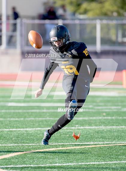 Thumbnail 3 in Rio Linda vs. Casa Roble  CIF SJS D4 Final photogallery.