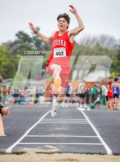 Thumbnail 3 in Bryan Bradley Viking Track Classic (Long Jump) photogallery.