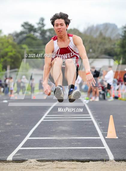 Thumbnail 2 in Bryan Bradley Viking Track Classic (Long Jump) photogallery.