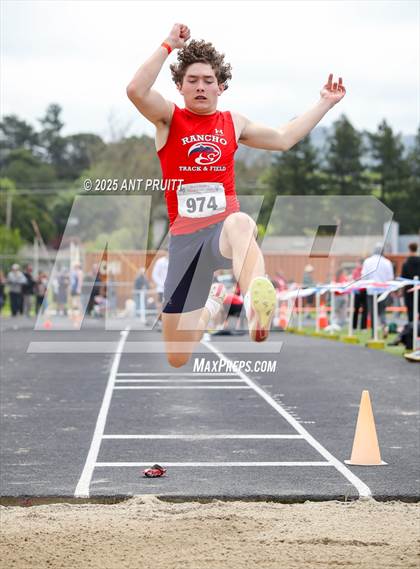 Thumbnail 2 in Bryan Bradley Viking Track Classic (Long Jump) photogallery.