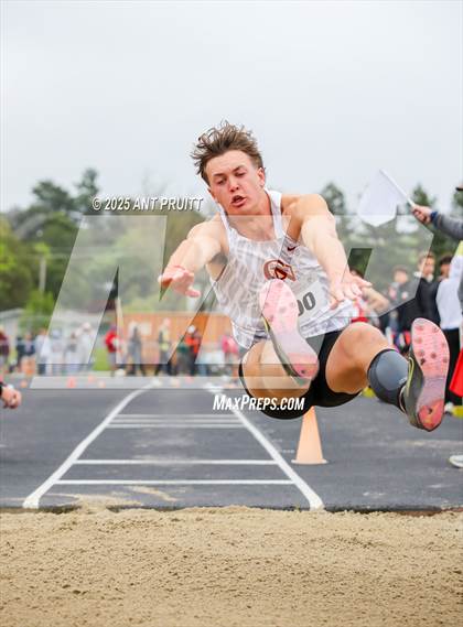 Thumbnail 3 in Bryan Bradley Viking Track Classic (Long Jump) photogallery.