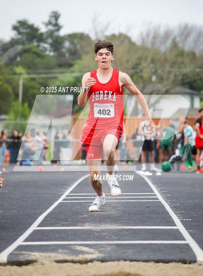 Thumbnail 3 in Bryan Bradley Viking Track Classic (Long Jump) photogallery.