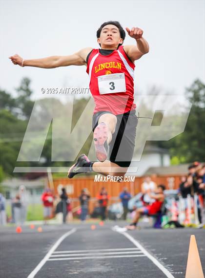 Thumbnail 2 in Bryan Bradley Viking Track Classic (Long Jump) photogallery.