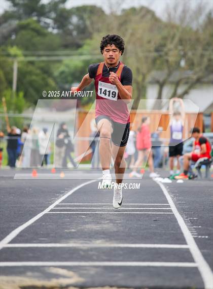 Thumbnail 1 in Bryan Bradley Viking Track Classic (Long Jump) photogallery.