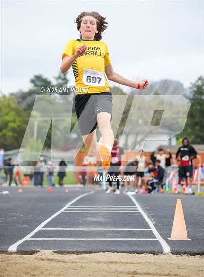 Thumbnail 3 in Bryan Bradley Viking Track Classic (Long Jump) photogallery.