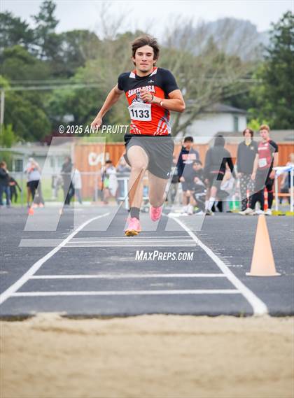 Thumbnail 1 in Bryan Bradley Viking Track Classic (Long Jump) photogallery.