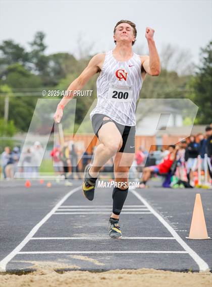 Thumbnail 1 in Bryan Bradley Viking Track Classic (Long Jump) photogallery.