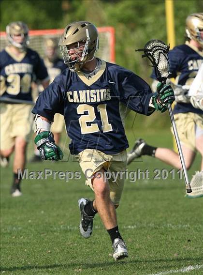 Thumbnail 2 in Canisius vs. Bishop Timon-St. Jude (Monsignor Martin Semifinal) photogallery.
